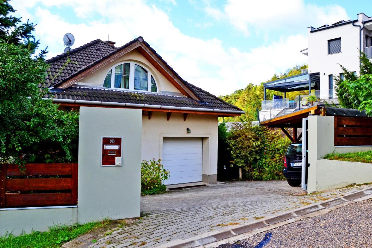 Anna Apartment Budaörs Zewnętrze zdjęcie