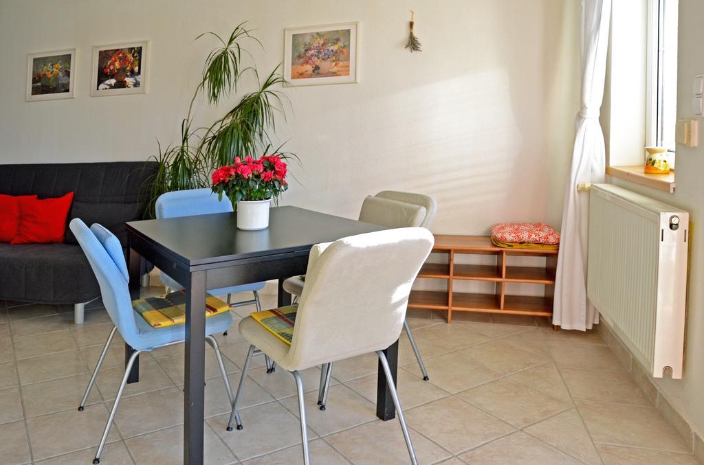 Anna Apartment Budaörs Zewnętrze zdjęcie
